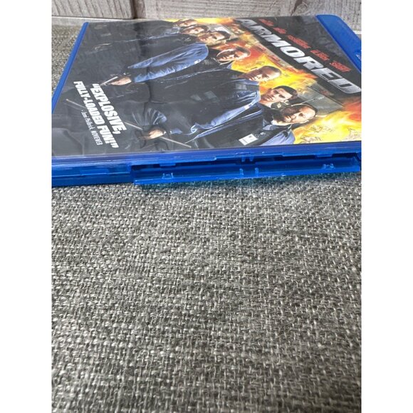Armored Blu-Ray Action Movie Matt Dillon Jean Reno & Laurence Fishburne - Picture 4 of 5